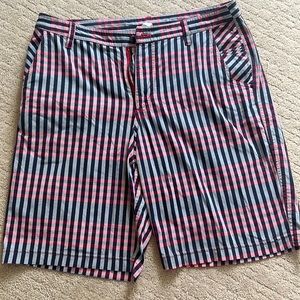 Lululemon size 36 hybrid shorts